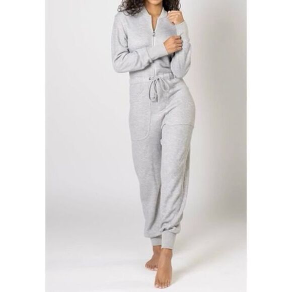 NWOT Rivet Utility Lightweight Heather Gray Maven French Terry Jumpsuit Romper M - Picture 1 of 16
